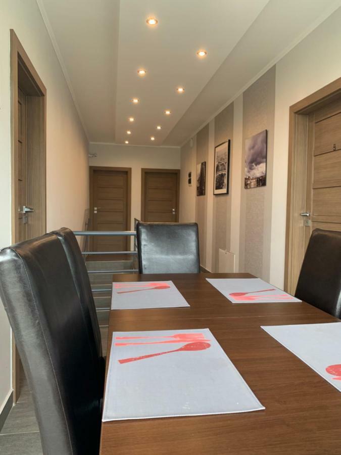 Vaci Vendeghaz Hotel Nyíregyháza Buitenkant foto