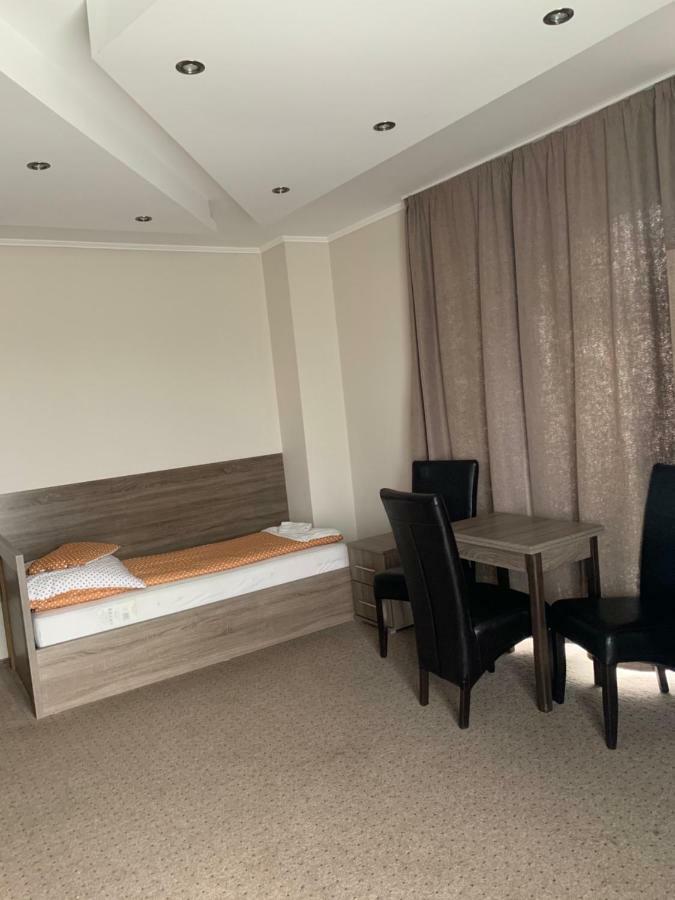 Vaci Vendeghaz Hotel Nyíregyháza Buitenkant foto