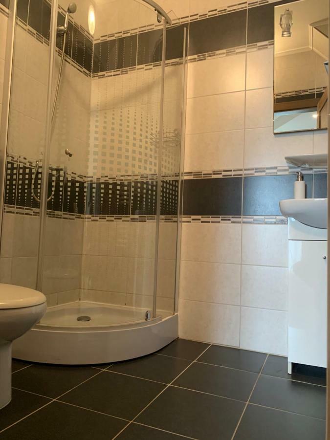 Vaci Vendeghaz Hotel Nyíregyháza Buitenkant foto