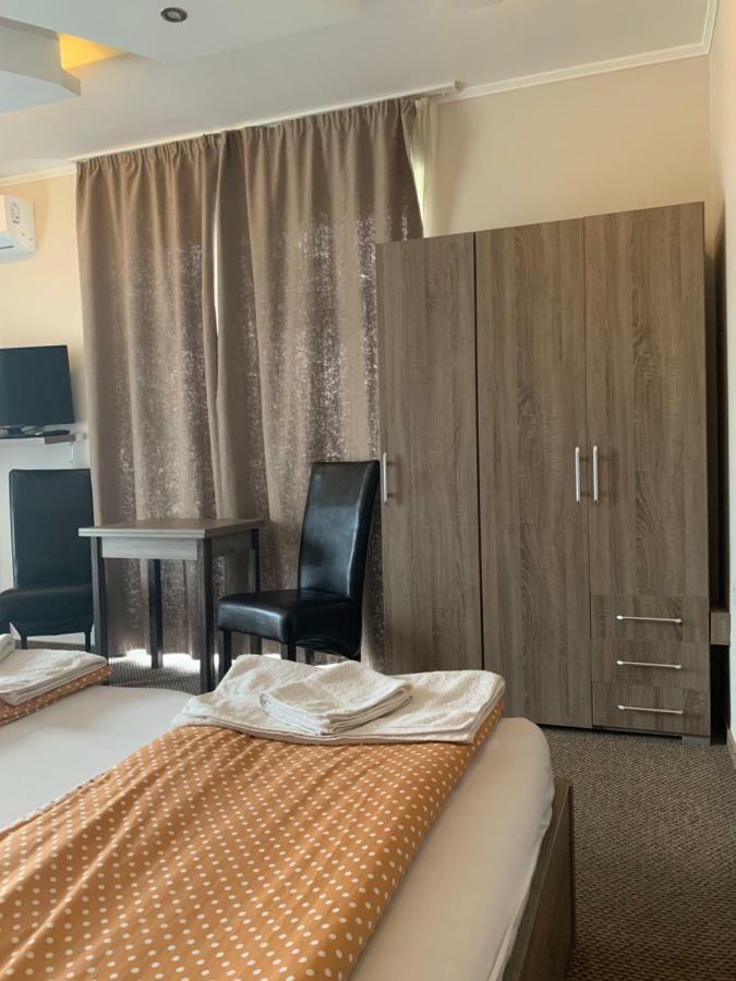 Vaci Vendeghaz Hotel Nyíregyháza Buitenkant foto