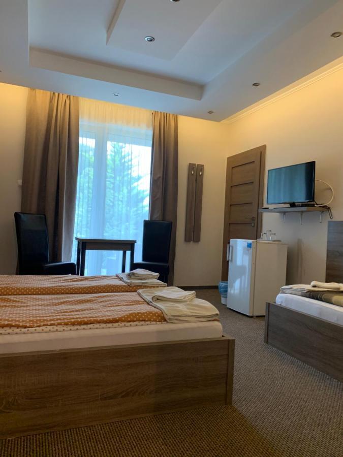 Vaci Vendeghaz Hotel Nyíregyháza Buitenkant foto