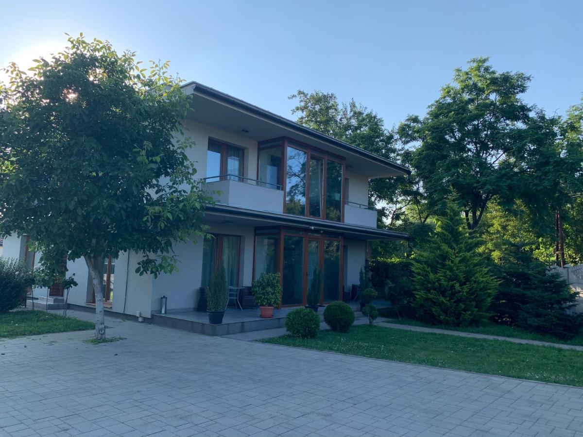 Vaci Vendeghaz Hotel Nyíregyháza Buitenkant foto